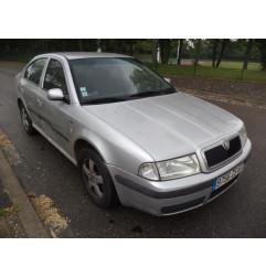 Feu arriere principal gauche (feux) SKODA OCTAVIA 1 Photo n°4