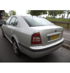 Feu arriere principal gauche (feux) SKODA OCTAVIA 1 Photo n°6