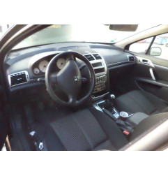 Verin de coffre PEUGEOT 407 Photo n°8