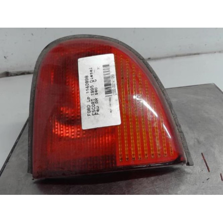 Feu arriere secondaire gauche (feux) FORD ESCORT 6 Photo n°1