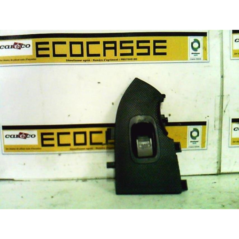 Interrupteur de leve vitre avant droit HONDA CIVIC 7