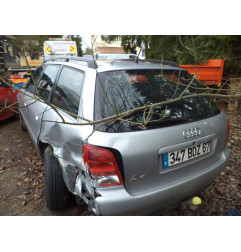 Verin de capot AUDI A4 1 Photo n°7