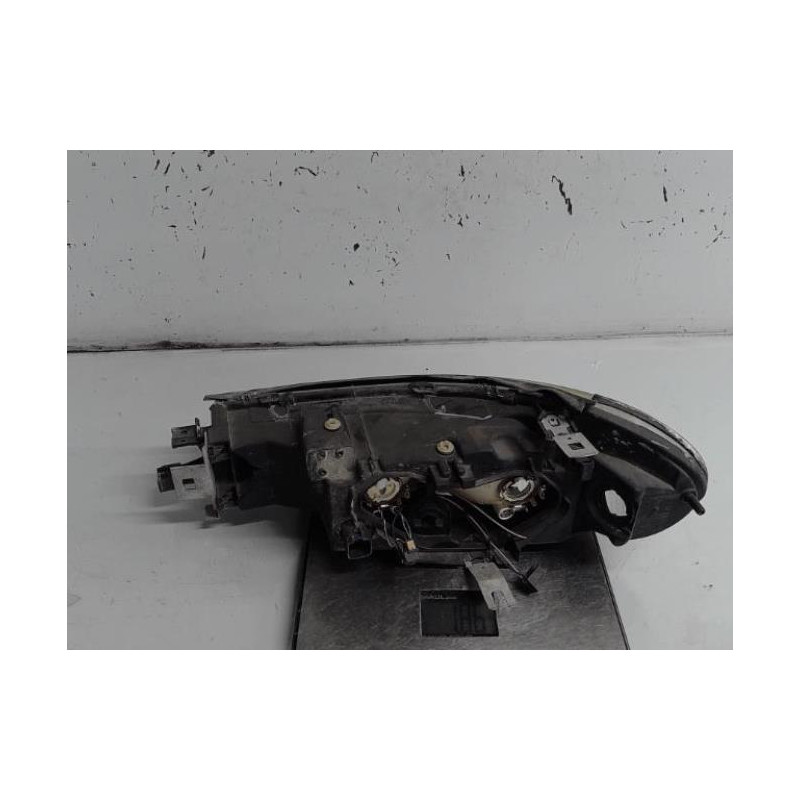 Optique avant principal droit (feux)(phare) FORD MONDEO 1