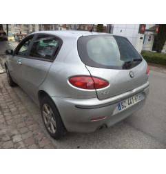 Feu arriere secondaire gauche (feux) ALFA ROMEO 147 Photo n°7