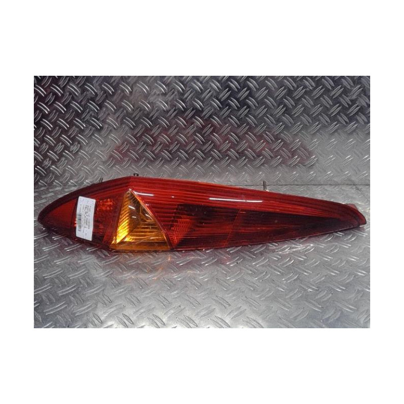 Feu arriere principal gauche (feux) FIAT PUNTO 2