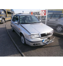 Retroviseur droit SKODA FELICIA Photo n°10