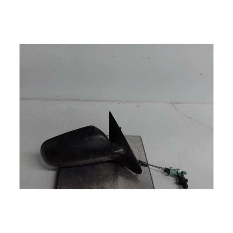 Retroviseur droit SKODA OCTAVIA 1