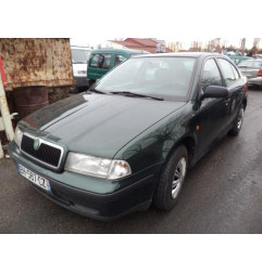 Com (Bloc Contacteur Tournant+Commodo Essuie Glace+Commodo Phare) SKODA OCTAVIA 1 Photo n°5