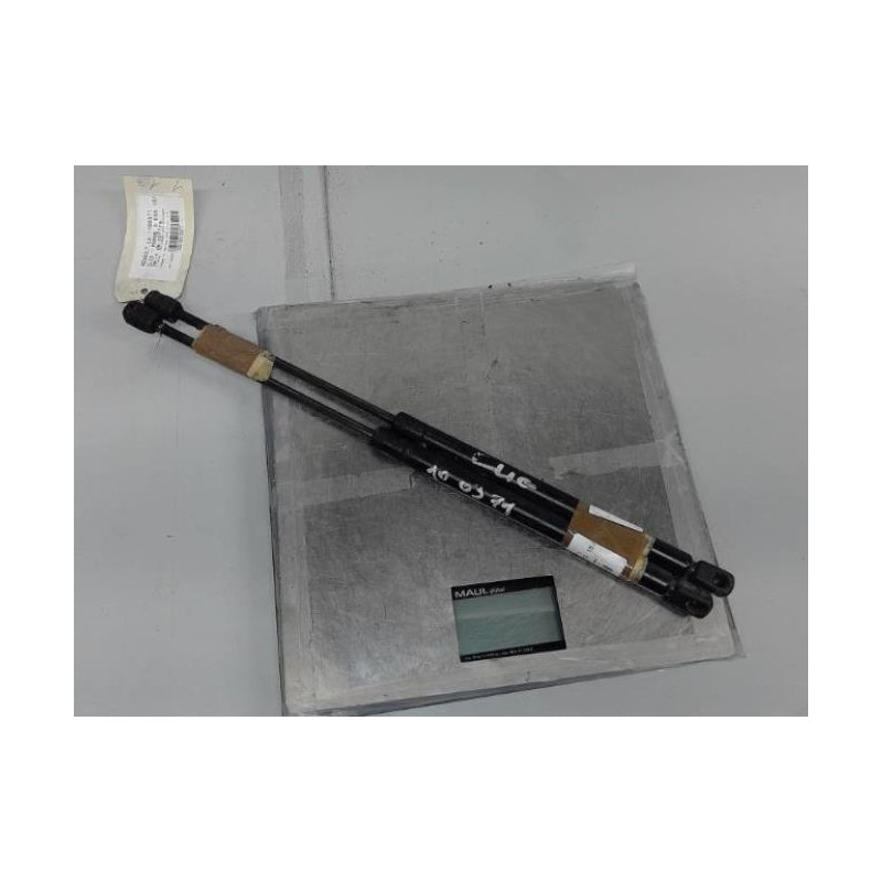 Verin de coffre RENAULT CLIO 1