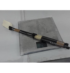 Verin de coffre RENAULT CLIO 1 Photo n°3