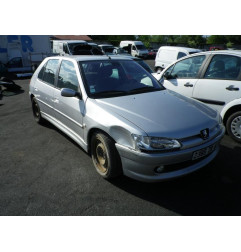 Verin de capot PEUGEOT 306 Photo n°4