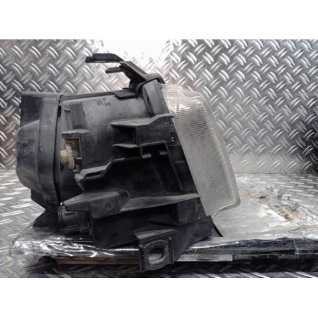 Optique avant principal droit (feux)(phare) AUDI A4 1