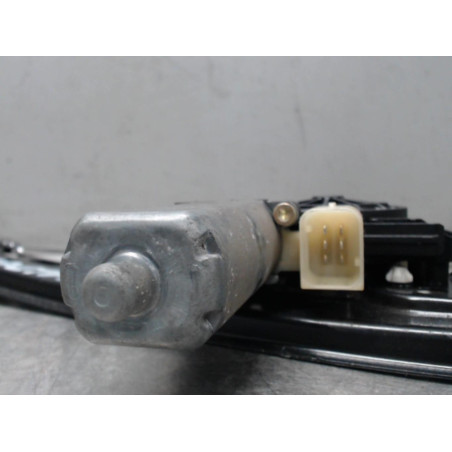 Moteur leve vitre arriere gauche MERCEDES CLASSE C 203