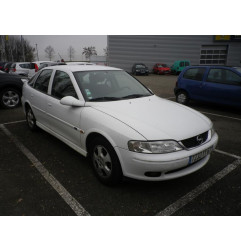 Aile avant droit OPEL VECTRA B Photo n°4