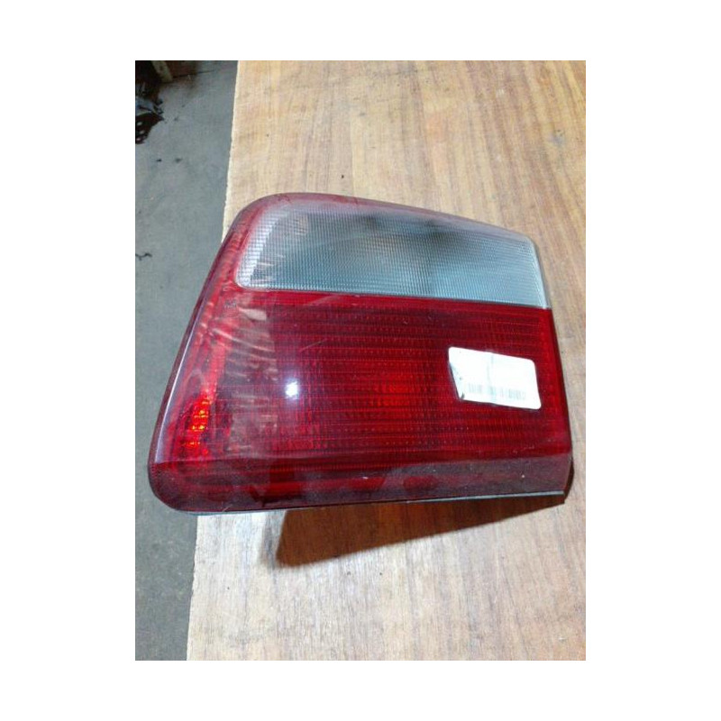 Feu arriere secondaire droit (feux) OPEL OMEGA B