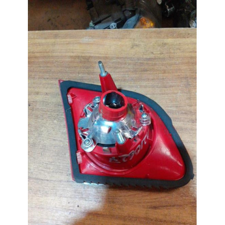 Feu arriere secondaire droit (feux) VOLKSWAGEN PASSAT 5