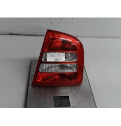 Feu arriere principal droit (feux) SKODA OCTAVIA 1 Photo n°1