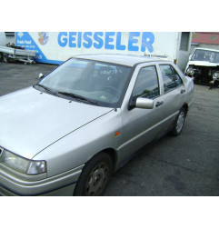 Optique avant secondaire gauche (feux)(clignotant) SEAT TOLEDO 1 Photo n°3