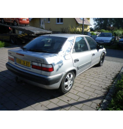 Feu arriere secondaire droit (feux) CITROEN XANTIA Photo n°7