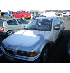 Feu arriere principal gauche (feux) BMW SERIE 3 E36 Photo n°4