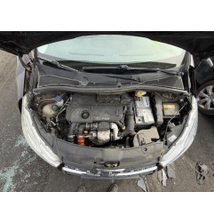 Vitre arriere droit PEUGEOT 208 1 Photo n°9