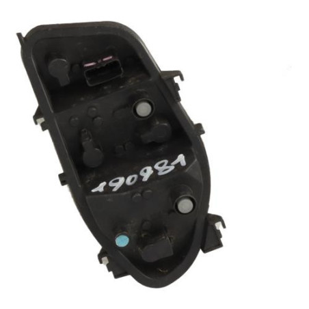 Platine feu arriere droit RENAULT CLIO 3 Photo n°1