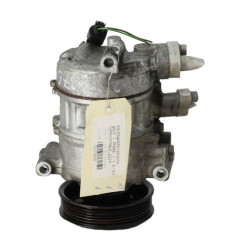 Compresseur clim VOLKSWAGEN GOLF 7 Photo n°3