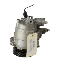 Compresseur clim VOLKSWAGEN GOLF 6 Photo n°3