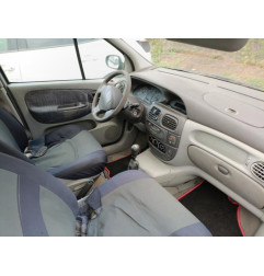 Feu arriere principal gauche (feux) RENAULT SCENIC 1 Photo n°8