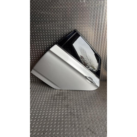 Porte arriere gauche HYUNDAI I 40 Photo n°1