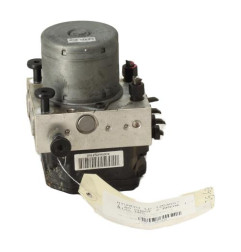 Bloc ABS (freins anti-blocage) HYUNDAI I 40 Photo n°4