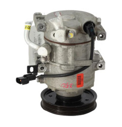 Compresseur clim HYUNDAI I 40 Photo n°1