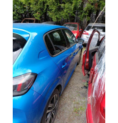 Renfort pare choc arriere (traverse) PEUGEOT 208 2 Photo n°10