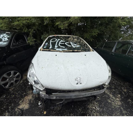 Moteur PEUGEOT 208 1 Photo n°1