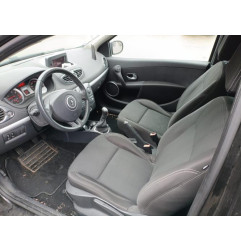 Plage arriere RENAULT CLIO 3 Photo n°9