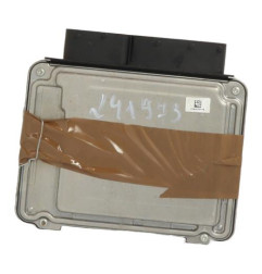 Calculateur moteur AUDI A1 2 Photo n°6