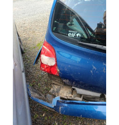 Malle/Hayon arriere RENAULT TWINGO 2 Photo n°8