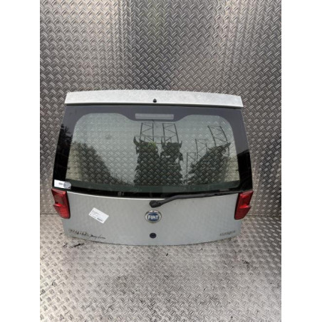 Malle/Hayon arriere FIAT PUNTO 2 Photo n°1