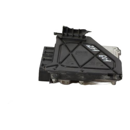Calculateur moteur PEUGEOT 308 2