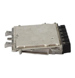 Calculateur moteur MERCEDES VITO 447 MIXTO Photo n°4