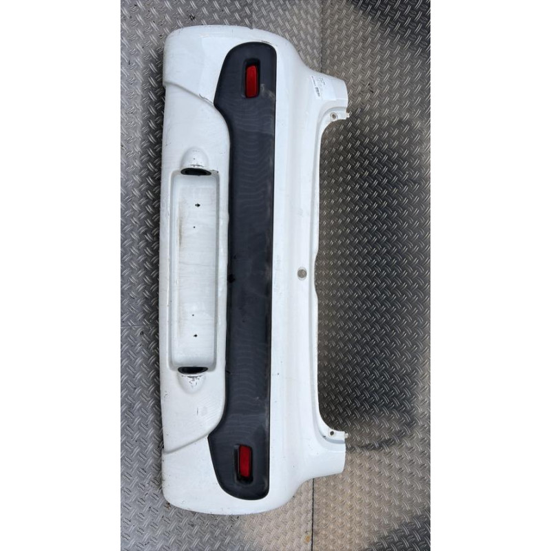 Pare choc arriere PEUGEOT 107