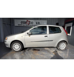 Pare choc avant FIAT PUNTO 2 Photo n°6