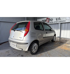 Pare choc avant FIAT PUNTO 2 Photo n°10