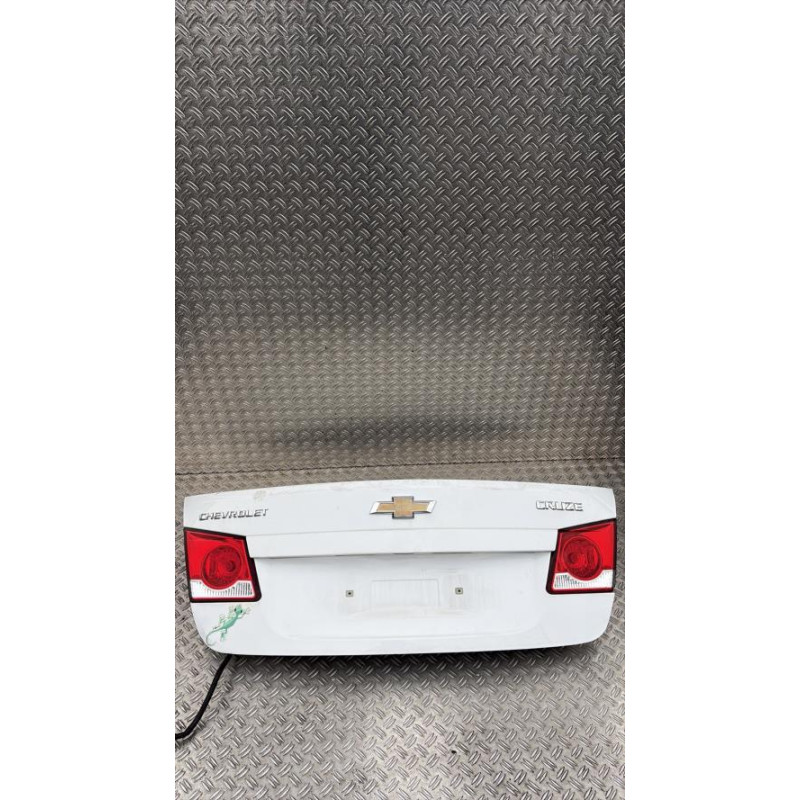 Malle/Hayon arriere CHEVROLET CRUZE