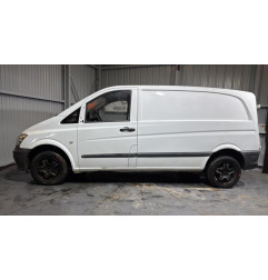 Porte avant droit MERCEDES VITO 639