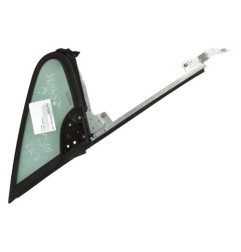 Vitre avant droit PEUGEOT 307 Photo n°1