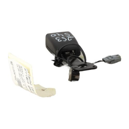 Attache ceinture arriere gauche RENAULT GRAND SCENIC 4