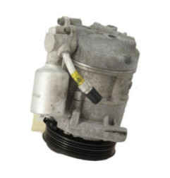 Compresseur clim FIAT 500L Photo n°1