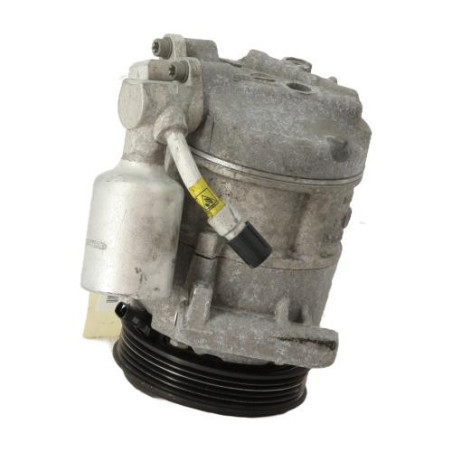 Compresseur clim FIAT 500L Photo n°1
