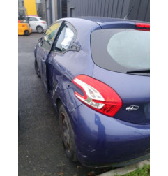 Enjoliveur anti brouillard PEUGEOT 208 1 Photo n°6